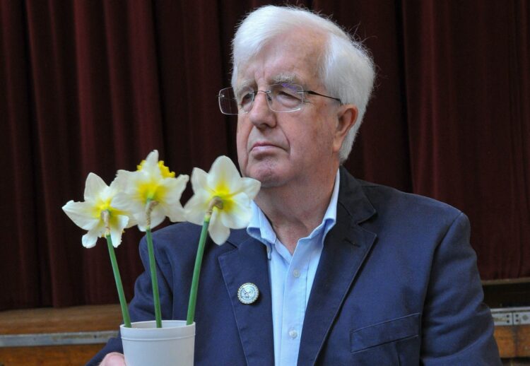 Twyford & Ruscombe Horticultural Association Show.Graham Chapman judging daffodils. Pic: Steve Smyth.
