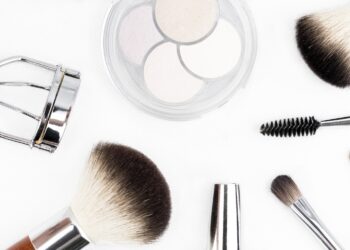 A tweenager's love of make-up formed part of Angela's Easter holidays Picture: Pixabay