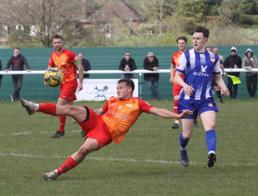 Binfield were edged out at home Picture: Daisy Spiers