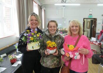 Three generations competed at California Gardeners Club Spring Show-Claire Temperley, daughter Macey, and Macey's grandmother, Karen Attree.  Picture: California Gardeners Club