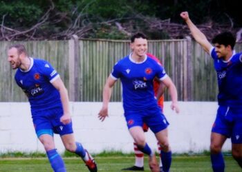 Egham Town v Wokingham & Emmbrook Pictures: Andrew Batt