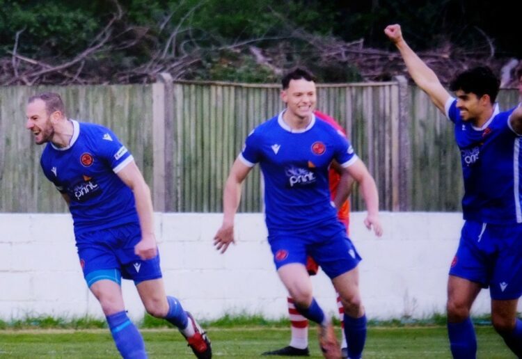 Egham Town v Wokingham & Emmbrook Pictures: Andrew Batt