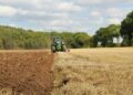 Scientists from the University of Reading are set to meet farmers and food businesses in a new scheme to accelerate nature-friendly farming.