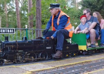 Pinewood Miniature Railway.