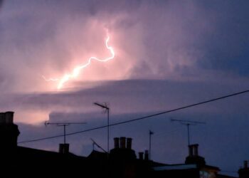 Those with preventer inhalers are being urged to use them to reduce their increased risk of the condition worsening due to increased pollen levels during stormy weather. Picture: Phil Creighton