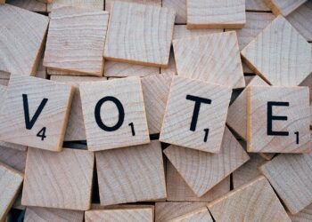 People can support Berkshire MS Therapy Centre this week, by voting for them online. Picture: Wokandapix via PIxabay