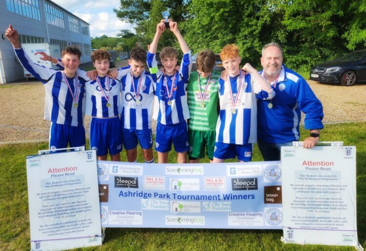 Ashridge Park FC under-14s won their age-group. Pic: David Dunham.