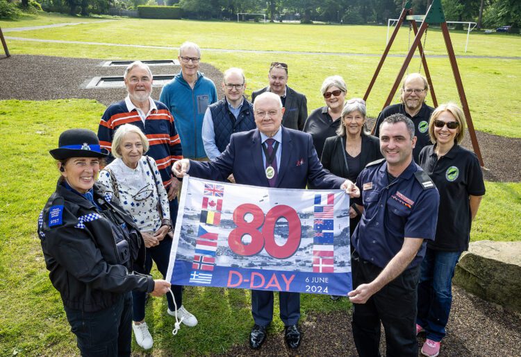 Around 1,000 visitors came to an 80th D-Day Celebration event organised by Crowthorne Parish Council.PIC BY STEWART TURKINGTON
www.stphotos.co.uk