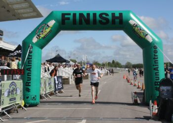 Newbury Racecourse half marathon Picture: Aintree Images
