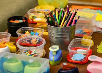 Parents and children can enjoy a messy church service. Picture: jorge franganillo via Unsplash