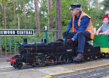 Pinewood Miniature Railway.
