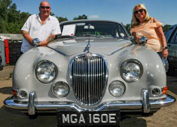 The Charity Classic Car Motor on Sunday. Graham & Kathy Field.