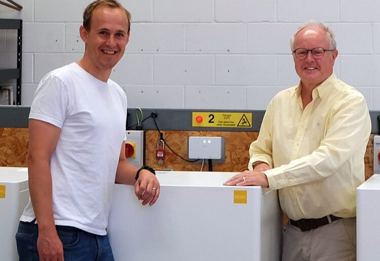 Clive Jones MP (right) visited Winnersh-based firm tepeo to meet with its CEO, Johan du Plessis.
