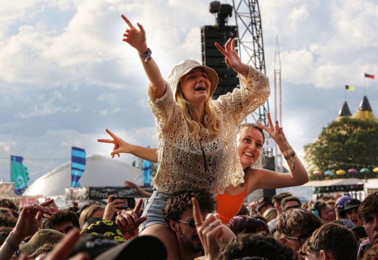 Reading Today; Reading Festival 2023; Crowds