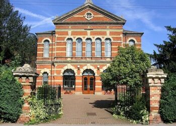 Wokingham Baptist Church will display items from its past including photographs, diary accounts, objects and newspaper clippings, on Saturday, September 14. Picture: Dahliarose via Wikimedia Commons