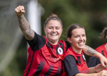 Tilehurst Panthers FC Women vs Beaconsfield Town at The Rivermoor Stadium