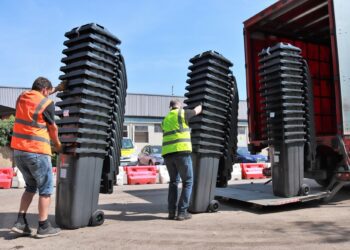 More than 75,000 homes and businiess are set to get the wheeled bins.