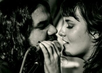 Romeo Stodart and Ren Harvieu are performing at South Street Arts Centre from 7.30pm on Saturday, October 5. Picture: WhatsOnReading