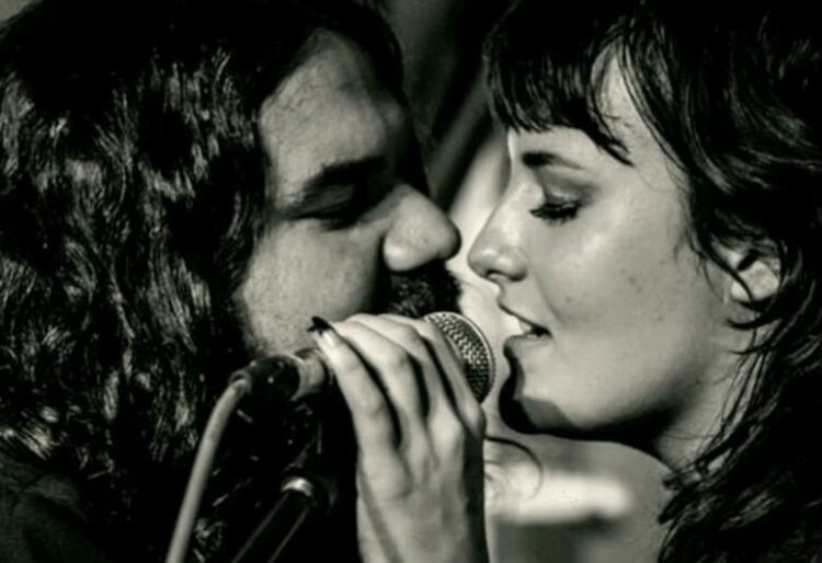 Romeo Stodart and Ren Harvieu are performing at South Street Arts Centre from 7.30pm on Saturday, October 5. Picture: WhatsOnReading