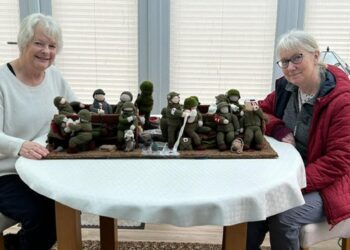Anne (l) and Judith (r) with their Longest Yarn panel. PIcture Anne Constable