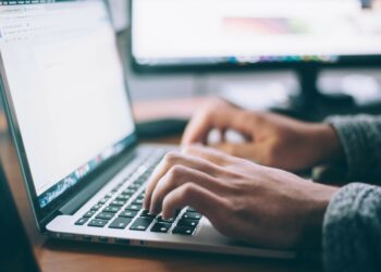 Schools can access a new online course at CATCH to help them become trauma aware. Picture: Glenn Carstens Peters via Unsplash