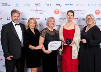 Staff and doctors at Circle Reading Hospital have been recognised for the outstanding quality of care they deliver to patients. Picture:Teofil Rewers