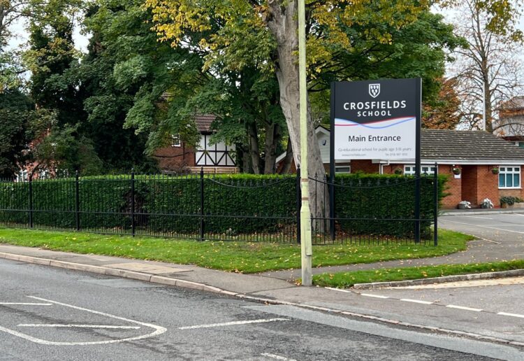 Crosfields School currently has no designated crossing close to its main entrance on Shinfield Road. Picture: Ji-Min Lee