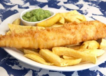 Wokingham quizzers can enjoy fish and chips at a charity event for Save The Children in January. Picture: Tim Bigger via Pixabay