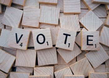 People can support Berkshire MS Therapy Centre this week, by voting for them online. Picture: Wokandapix via PIxabay