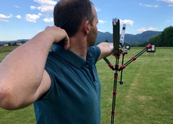Bowmen of Burleigh are based at Cantley park.