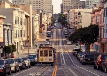 Railway enthusiasts will be able to hear a talk about the history of San Francisco?s cable cars, street cars, trolleybuses and Metro at Wokingham Railway Club's next meeting. Picture: Thiemen, Pascal via Pixabay