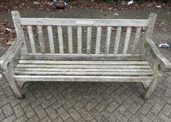 Memorial bench
