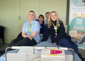 Thames Hospice is asking people to contribute to a crowdfunding campaign to enable them to buy a cuddle bed. Picture: Thames Hospice