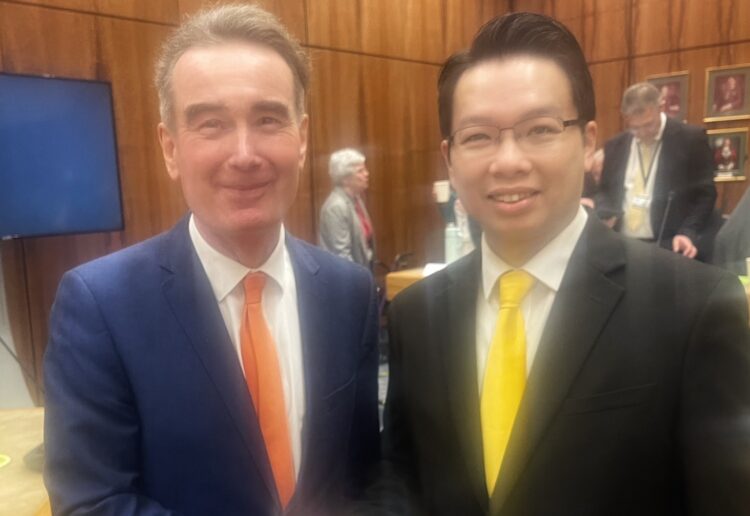 Cllr Stephen Conway and Cllr Andy Ng at Thursday's full council meeting. Pic: Andrew Batt.