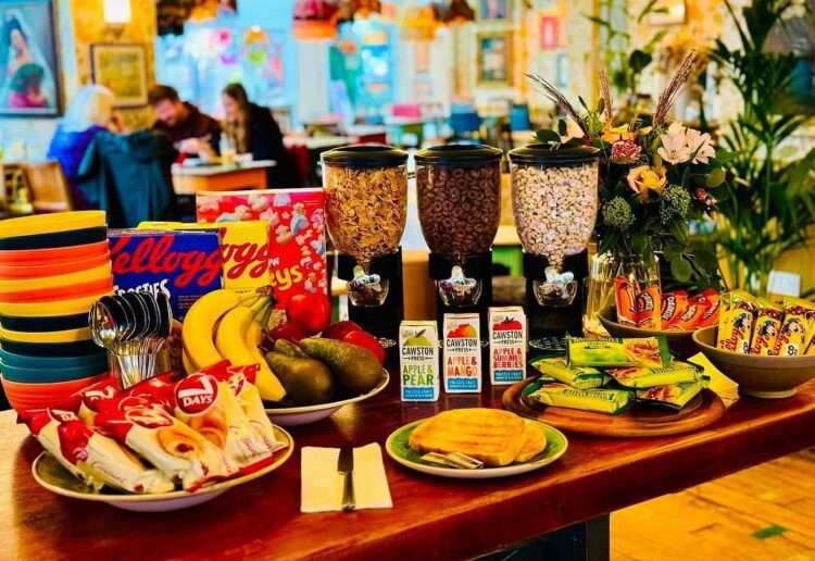 children can help themselves to cereal, a cereal bar, juice, flavoured water or milk from the breakfast station.