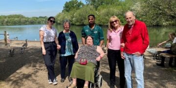Residents of West Oak care home enjoyed a day by the lake at Dinton Pastures. Picture West Oak care home