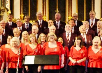 A two-choir concert of nearly one hundred singers has brought women?s safety a step closer in Berkshire. Picture: Reading Male Voice Choir