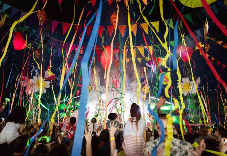 Raver Tots