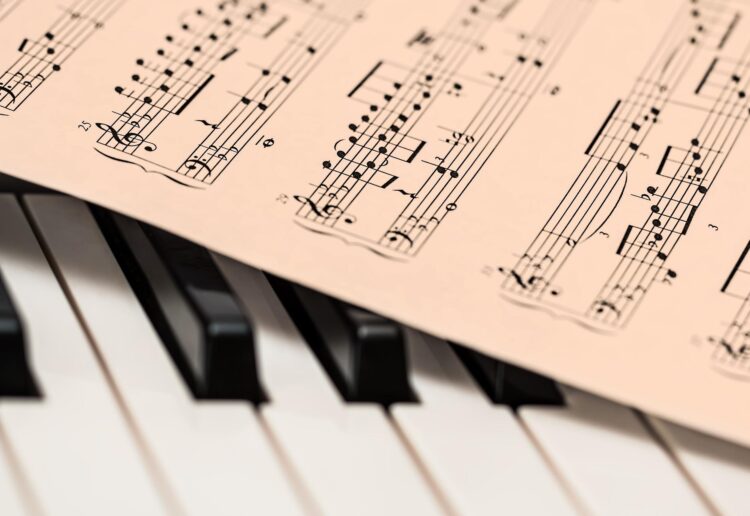 A piano recital will take place in Streatley Picture:  Steve Buissinne from Pixabay