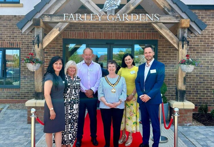 Pictured here cutting the ribbon left to right are: Simona Cioinac General Manager, Jo Fitzgerald Regional Director, Pete Calveley CEO, the Worshipful Mayor of the Borough of Bracknell, Councillor Janet Cochrane, Natasha Lazovic COO and Duncan Edwards Managing Director for the South West.