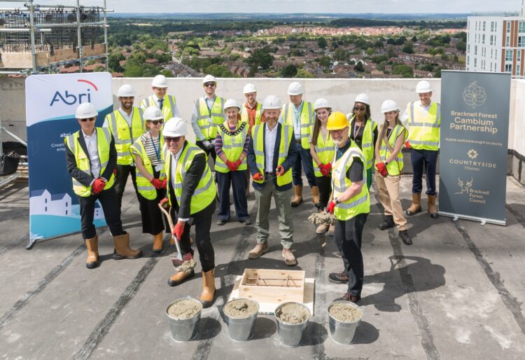 The topping out ceremony for the Market Street development of 169 apartments in Bracknell town centre. Credit: Bracknell Forest Cambium Partnership / Vistry Group