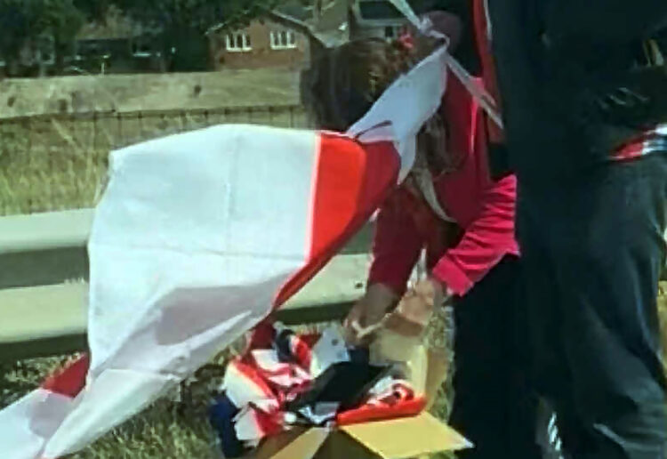 A reader caught the moment when the flags were installed.