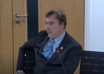 Councillor John Harrison (Conservative, Binfield North and Warfield West), introducing the freedom of speech motion at Bracknell Forest Council. Credit: Bracknell Forest Council / YouTube