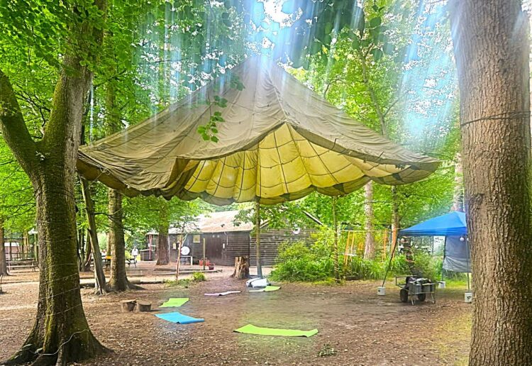 A Kaleidoscopic UK Wellbeing Weekend, supported by WUC's Thrive Grant, enabled more than 100 participants to make memories to last a lifetime. Pictures courtesy of Kaleidoscopic UK