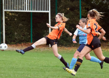 Ella scores her first. Pic: Andrew Batt.