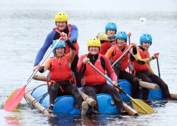 Ed Davey with MP Clive Jones and Cllr Katrin Harding at DInton Pasrures. Pic: Anrdew Batt.