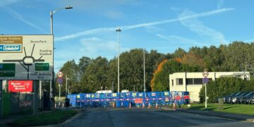 The road closure at Bennet Road in Whitley. Credit: James Aldridge, Local Democracy Reporting Service