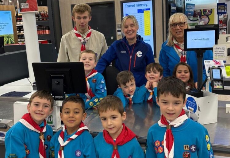Louise Jedras with 4th Wokingham Beavers and leaders Rabbit and Woodpecker, at Tesco Wokingham. PIcture: 4th Wokingham Beavers