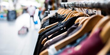 Charity shop Picture: Pixabay