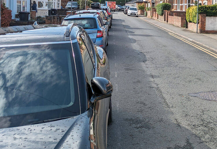 Changes to how resident parking permits operate in Wokingham borough have been approved.